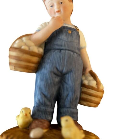 COUNTRY STORE, LIMITED EDITION “ Little Farmers” porcelain figurine - Picture 8 of 9